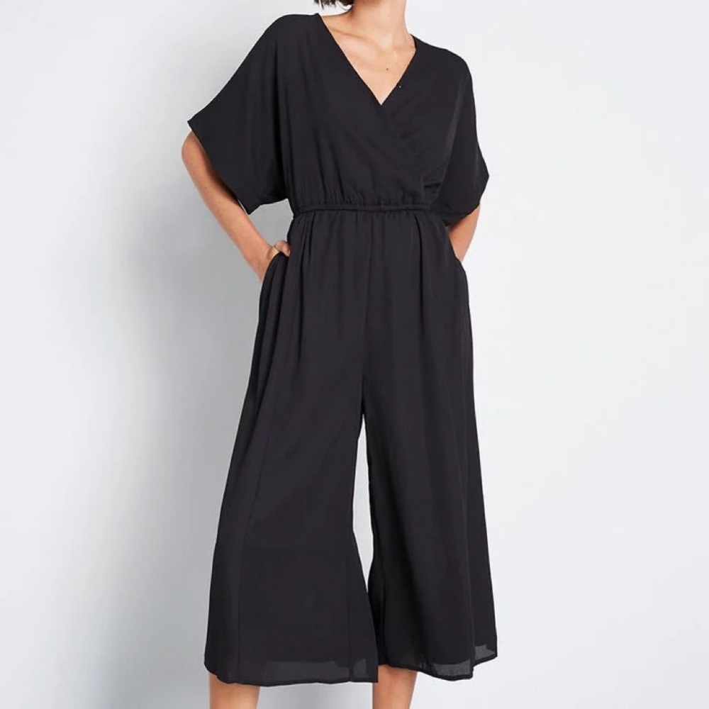 ModCloth “Arrive And Thrive” Wide-Leg Jumpsuit NWT